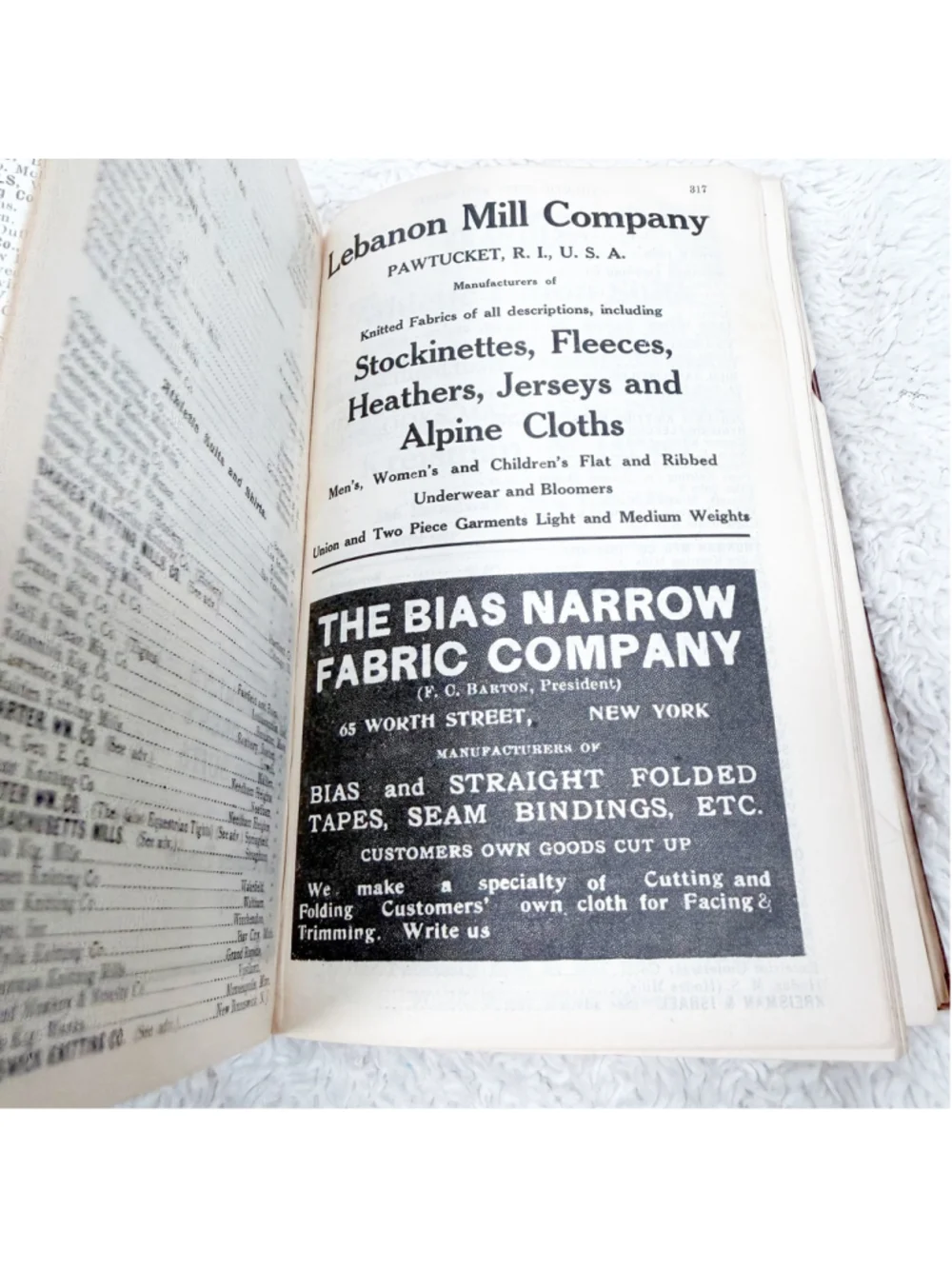 Vintage 1921 Davisons Knit Goods Trade Directory Torrington Needles Pocket Book